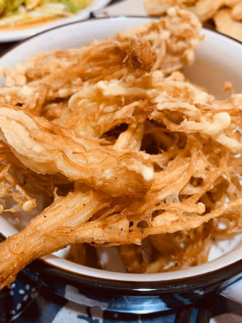 極簡食譜—干炸金針菇 干香酥脆 營養美味 可作為孩子零食