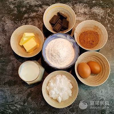 有巧克力就能做的巧克力蛋糕