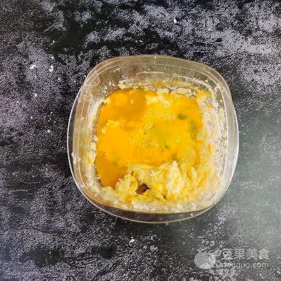 有巧克力就能做的巧克力蛋糕