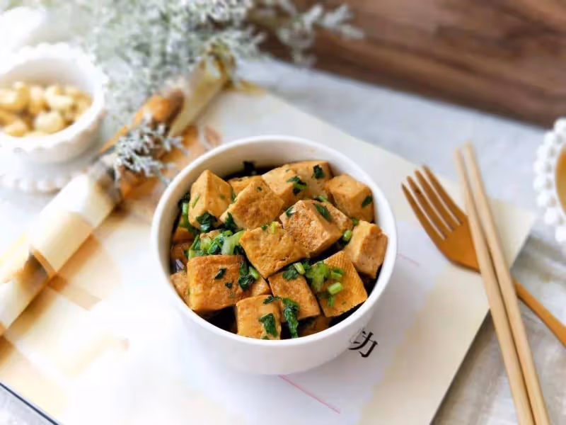 美食精選：培根炒菜花，干鍋黑椒茶樹菇，香菜燒豆腐，蝦皮茼蒿