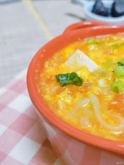 鮮蝦豆腐濃湯麵—快手早餐超美味