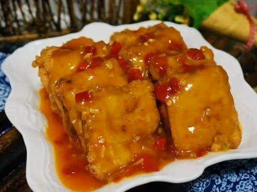魚香豆腐夾,蘆筍炒蘑菇,紅燒豆腐皮包肉這幾道家常菜的做法