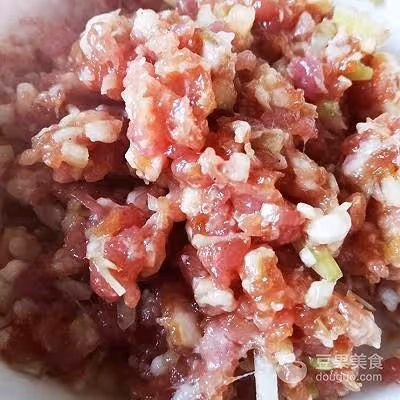 香河酥肉餅的做法