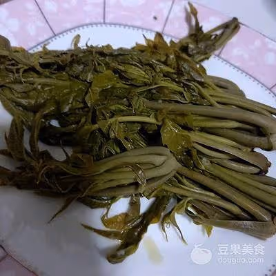 香椿魚的做法