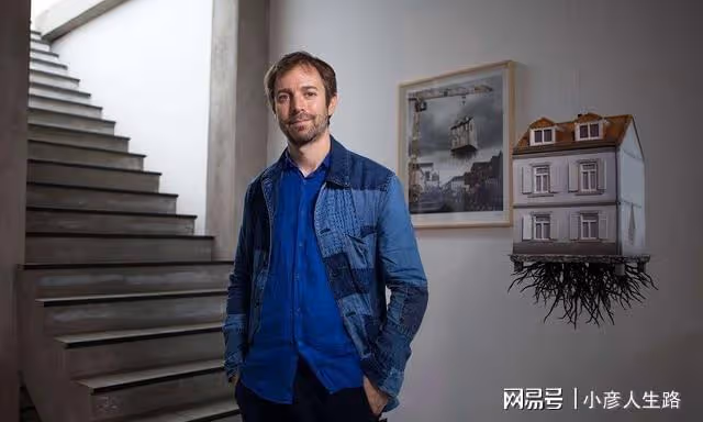 你聽說過人能在泳池裡自由行走嗎?有,不過並非我們想像中那樣