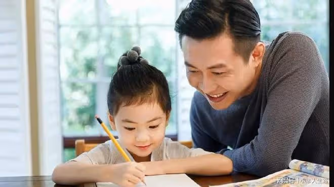 幼兒園階段不教知識,孩子進入小學後落後於人,家長該如何破解?