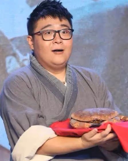 童星郝邵文回台低調辦婚禮,兩人相識於劇組,女方曾幫其走出低谷