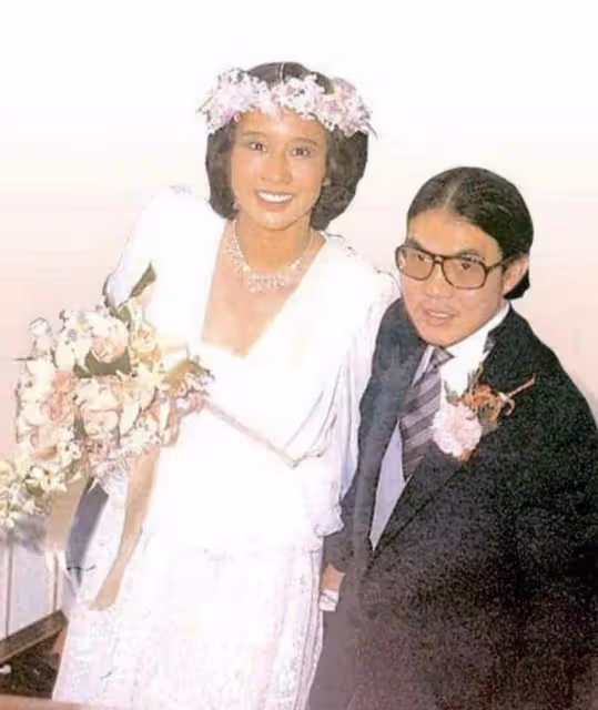 朱玲玲秀恩愛讓羅康瑞原配不爽:半路夫妻有多恩愛?她沒那麼高貴