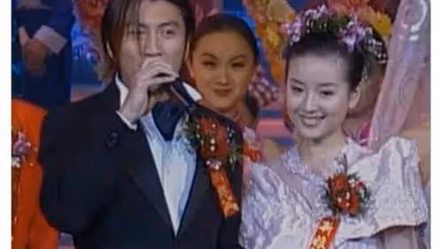 董潔帶貨成第一名,年齡偏大又離異本沒前途,憑藉恬靜氣質再翻紅