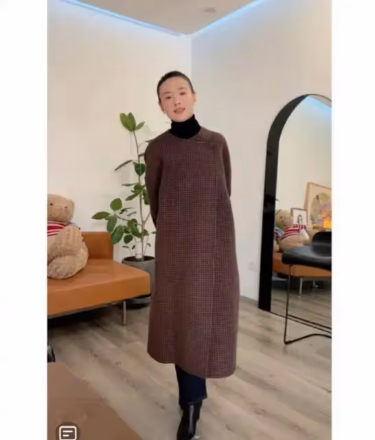 董潔帶貨成第一名,年齡偏大又離異本沒前途,憑藉恬靜氣質再翻紅