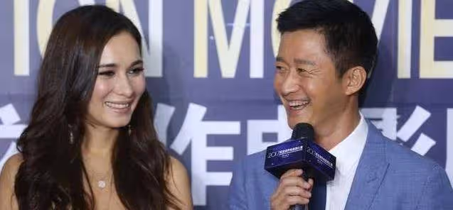 吳京捧紅她,周星馳卻不願意用她,周星馳用4個字拒絕了她!