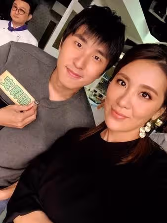 每年花260萬!胡瓜兒子高學歷畢業「比韓國男星還帥」,老爸超寵「坦言財產都給他」:還是有條件