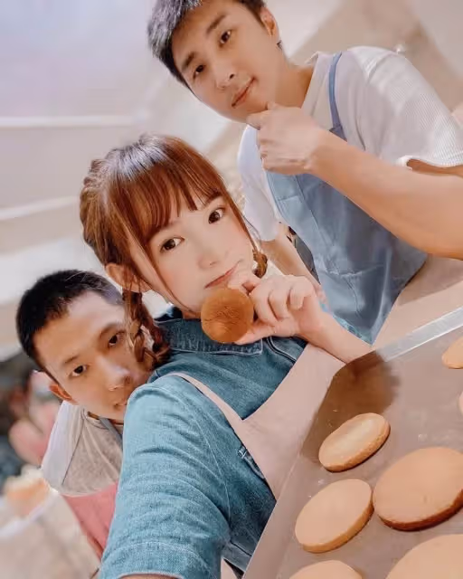 每年花260萬!胡瓜兒子高學歷畢業「比韓國男星還帥」,老爸超寵「坦言財產都給他」:還是有條件