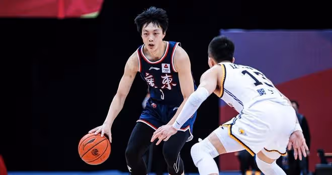 用實力打破質疑!杜鋒愛徒不負眾望,合砍22+13打爆遼籃後場