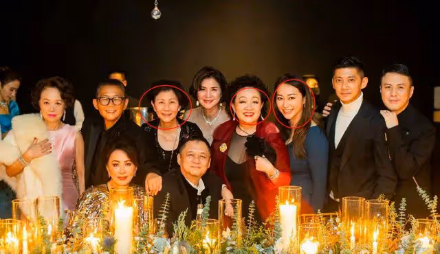 秒殺甘比、李嘉欣等一眾貴婦，在合照中穩坐C位，邱詠筠什麼來頭