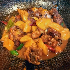 雞腿頓土豆