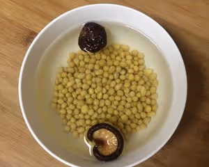 豬蹄湯（下奶）