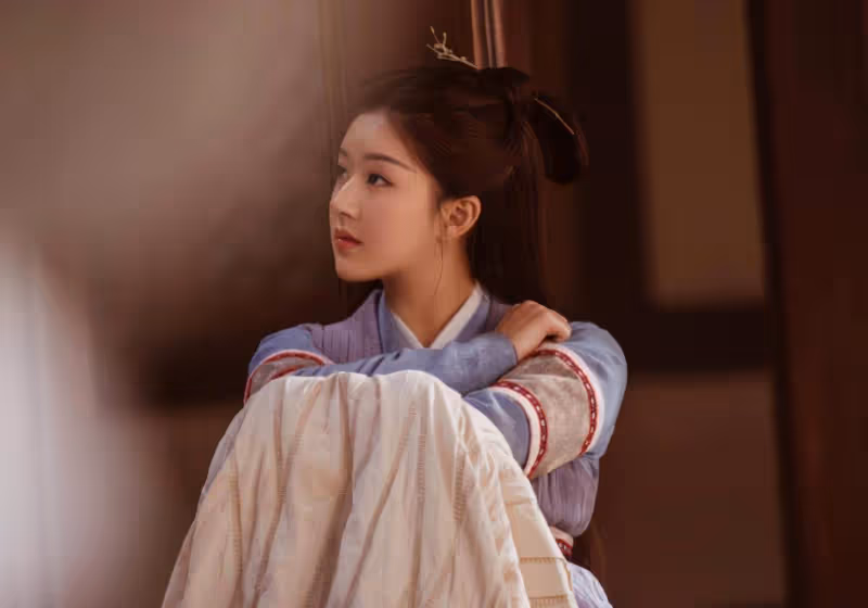 嬰兒肥的她曾參加過超女，還當過網紅，如今因為什麼大火？