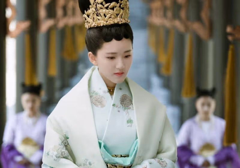 嬰兒肥的她曾參加過超女，還當過網紅，如今因為什麼大火？