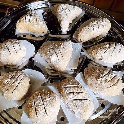 黑麥全麥饅頭歐包