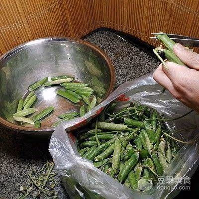 麻辣豌豆莢的做法