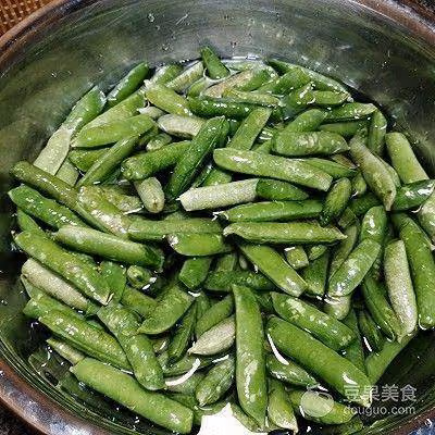 麻辣豌豆莢的做法