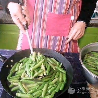 麻辣豌豆莢的做法