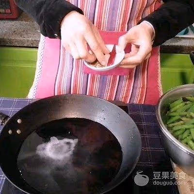 麻辣豌豆莢的做法