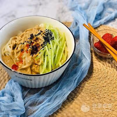 麻辣涼麵的做法