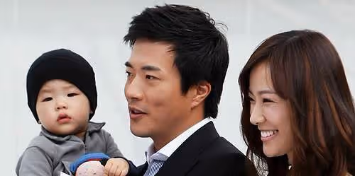 權相佑新作票房不俗 原生家庭突變流離失所 與孫泰英結婚撫平傷口