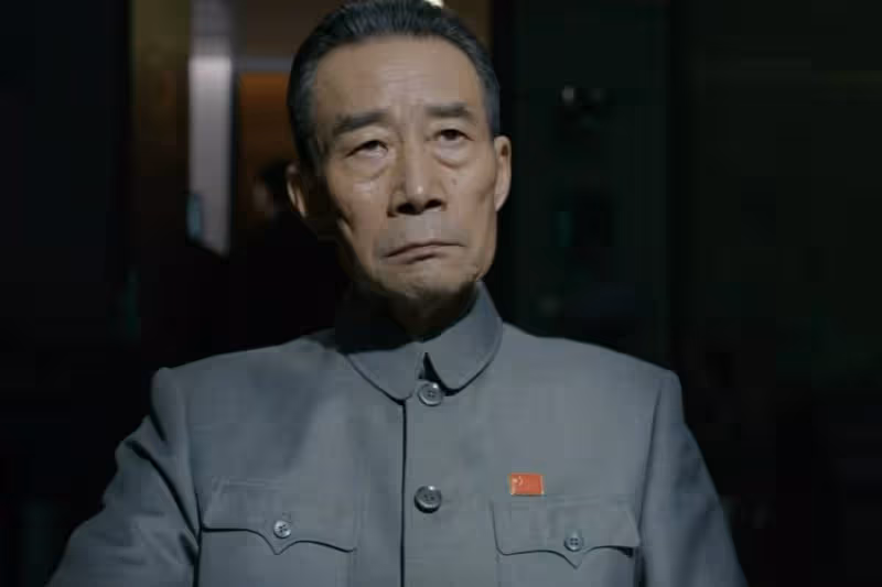 《流浪地球2》預售破1億,躲過了吳京,卻被這位68歲的男三驚艷了