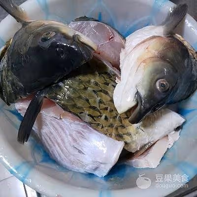 香酥爆魚的做法
