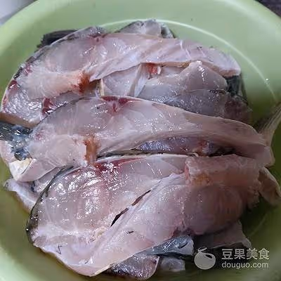 香酥爆魚的做法