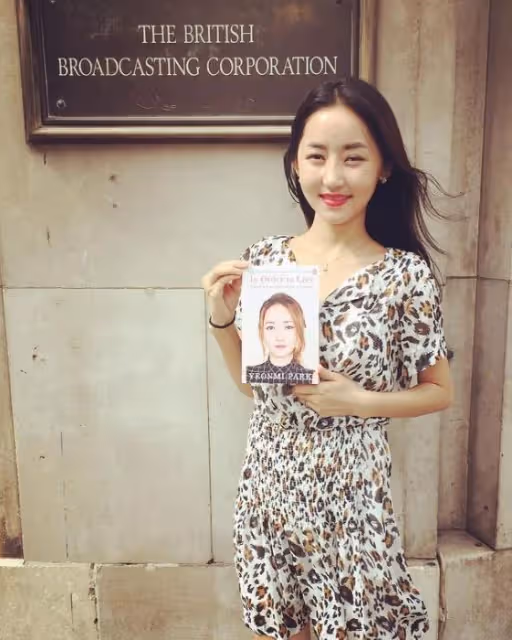 當年的脫北女孩朴研美竟成整形妖怪:新書將推出,封面照卻嚇壞網友