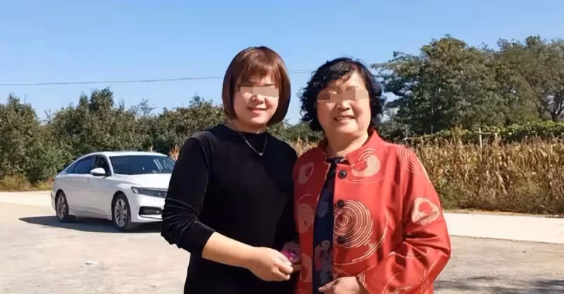 彩禮是借的，結婚當天新娘還要錢，婆婆急哭，新郎：不結了