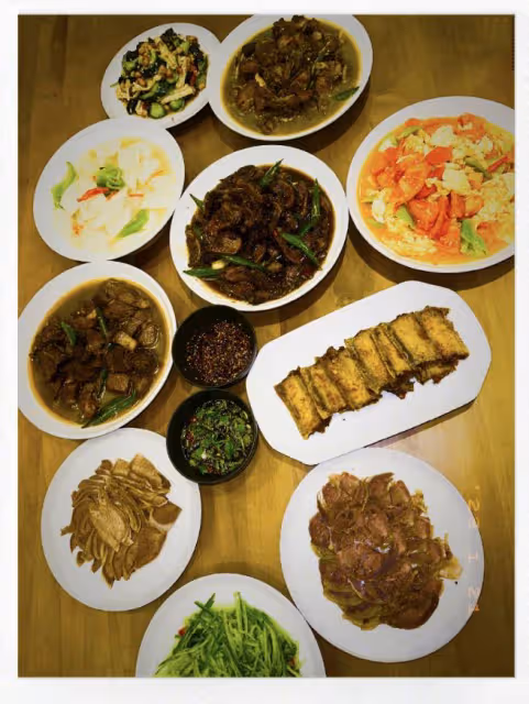 楊丞琳除夕與李榮浩秀恩愛,幫婆婆洗碗,把媽媽接到北京過春節