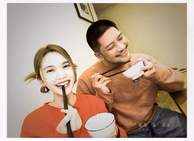 楊丞琳除夕與李榮浩秀恩愛,幫婆婆洗碗,把媽媽接到北京過春節