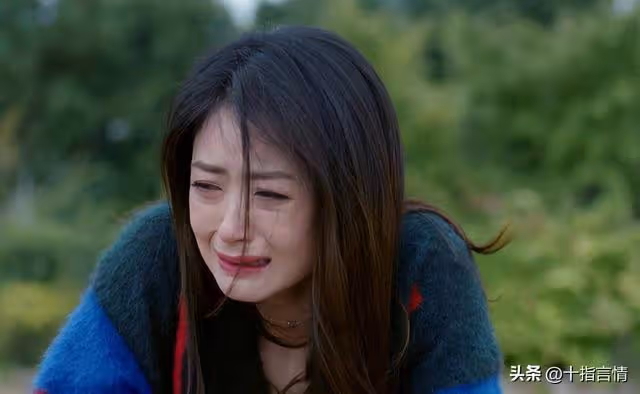 臨近過年,母親張口要兩萬塊打點親戚,女兒哭訴:你要毀了我嗎?