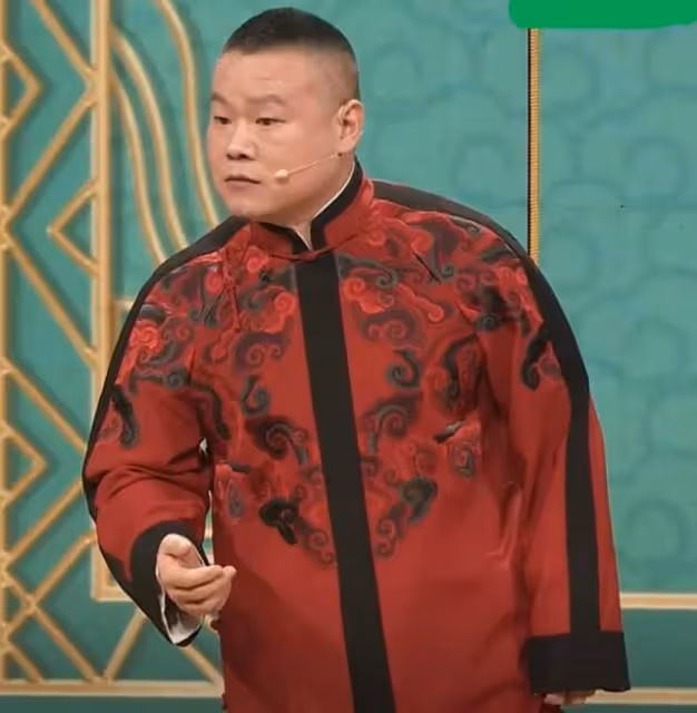 正確打開央視春晚的方式：黃渤再登跑步機，鄧超又跳嗨了，太開心