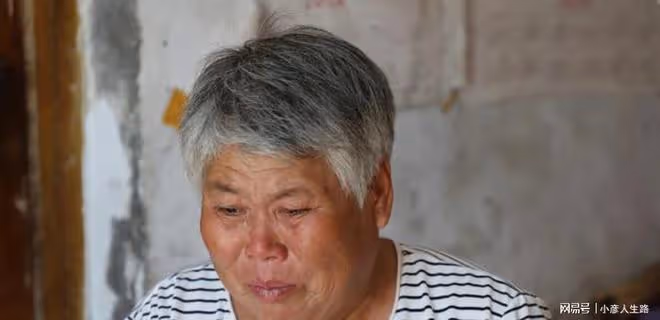 在兒子家「倒貼」當保姆,看到親家發現自己錯了,不該幫忙帶孫子