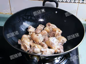 巧做香辣美容蹄