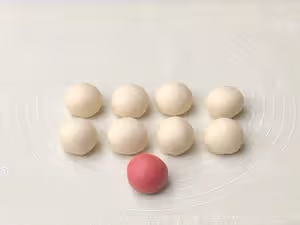 八方來財蜜豆包