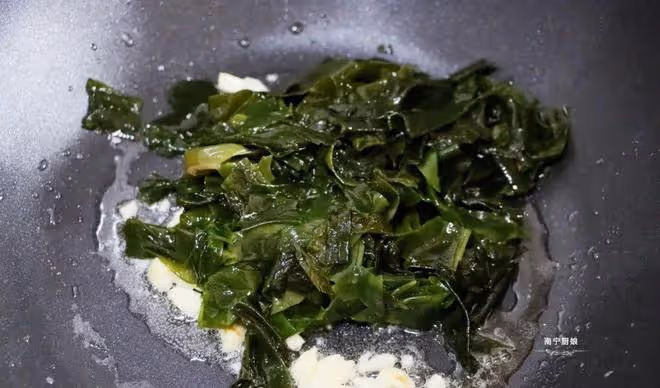 冬天,少吃海帶紫菜,多吃它!隨手一煮,補鈣又補鉀,全家都愛吃