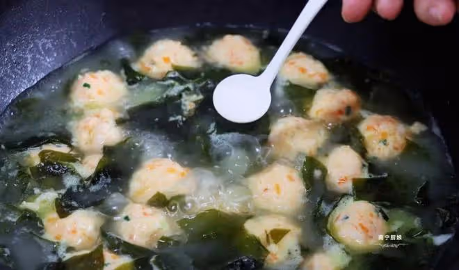 冬天,少吃海帶紫菜,多吃它!隨手一煮,補鈣又補鉀,全家都愛吃