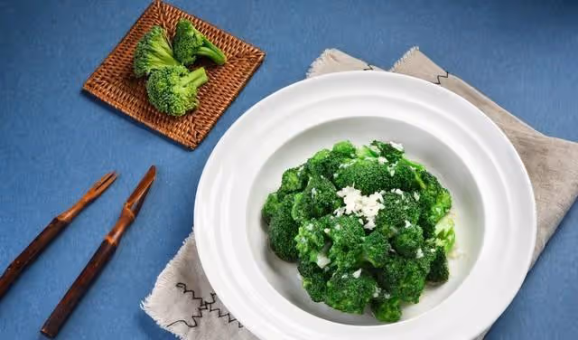 2023年夜飯已備好,12道熱菜有雞有魚,葷素搭配,寓意吉祥如意