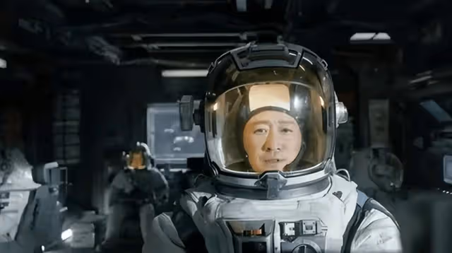 吳京曝《流浪地球2》上映後,立馬打電話給劉德華拜年,理由超搞笑