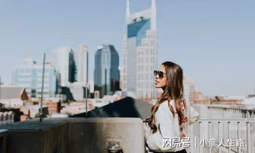 「兒媳婦有潔癖,每天洗澡浪費水,我說她兩句錯了嗎?」