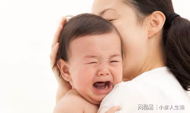 爸媽上班卻被寶寶拽著不放？這樣做，能有效破解寶寶的分離焦慮症