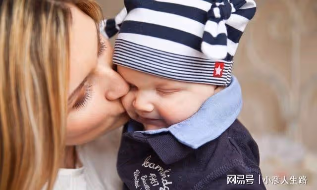 爸媽上班卻被寶寶拽著不放?這樣做,能有效破解寶寶的分離焦慮症