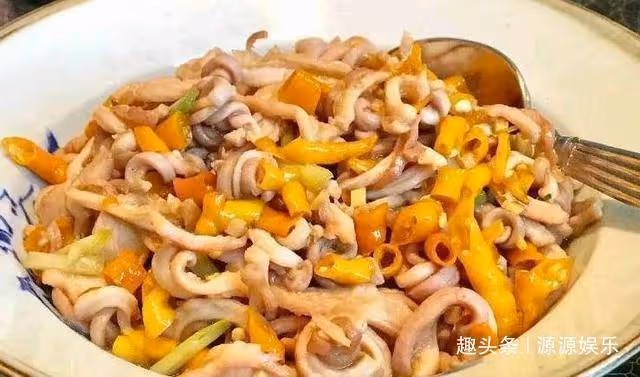 美食嚴選：蝦皮海帶湯，剁椒拌木耳，老醋三寶，黃貢椒炒脆肚做法